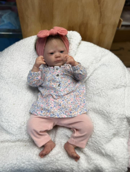 thumb_190_charlotte99.jpg